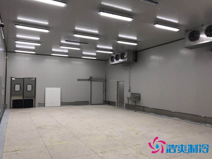 江蘇味門0-5℃香料調(diào)味料冷藏庫工程案例 江蘇味門0-5℃香料調(diào)味料冷藏庫工程案例
